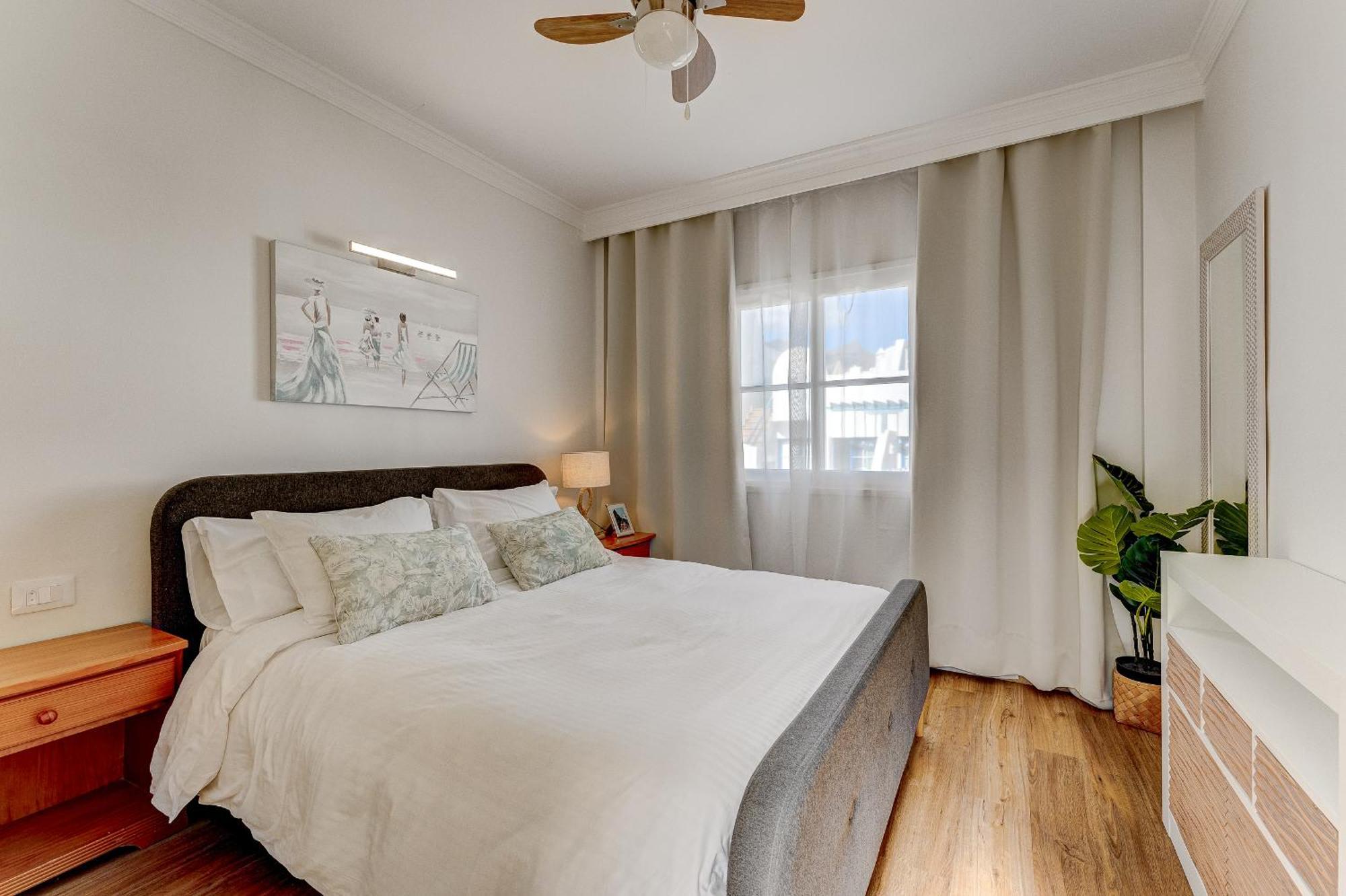 Yucca Park, Lovely, Quiet, 2 Bedroom, 70M2, Ocean Pool View! 아데제 외부 사진